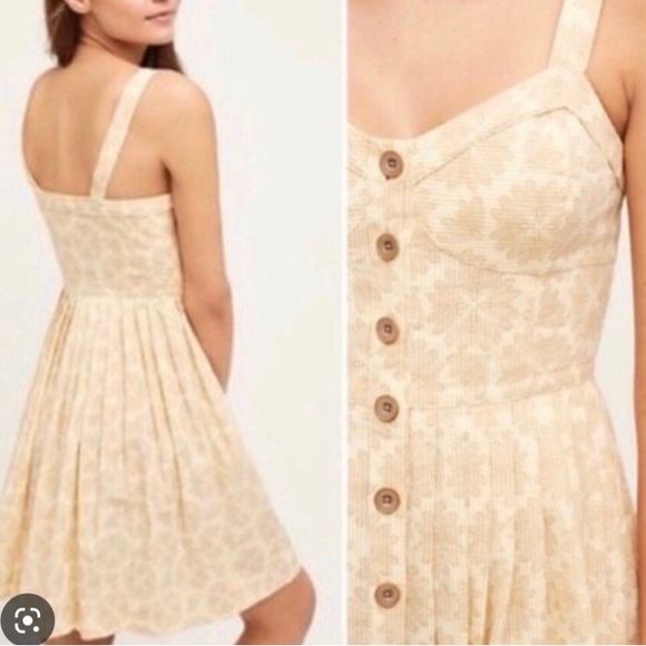 Anthropologie fit and flare yellow printed dress - Picture 1 of 4